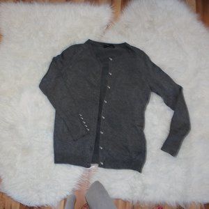 Women's Sweater- Never Worn